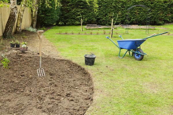 Cost of Pool Prep Yard Leveling in Huntington Station