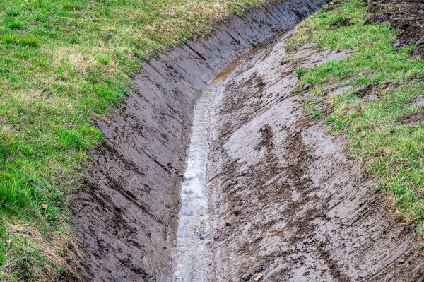 Cost of Drainage Ditch Construction in Huntington Station